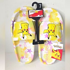 Womens size 7 Pokemon Pikachu Slides